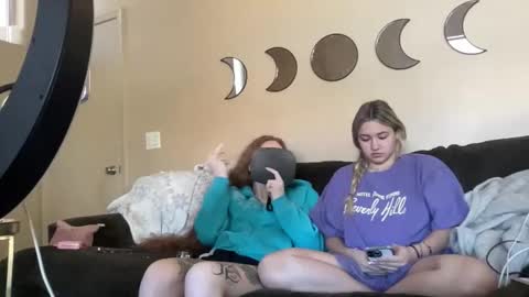 Snapshot of wh0remoanal chatting on 12.16.25 Madasyn Rose online show from 12.16.25