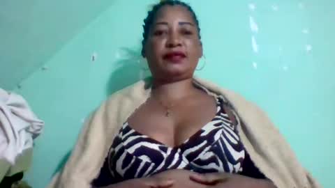 Snapshot of wharda chatting on 06.15.26 wharda online show from 06.15.26