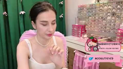Snapshot of whats_her_name chatting on 07.05.26 Victoria Maria online show from 07.05.26