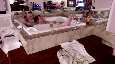 wheresmyqueenat online show from 02.24.25