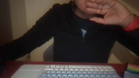 Mel online show from 10.19.25