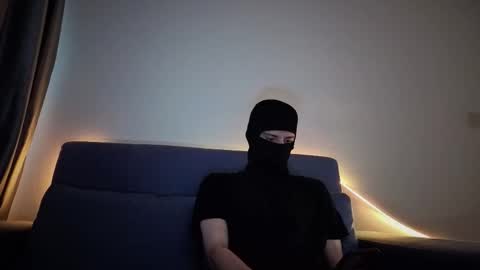 whispero_o online show from 10.10.25