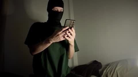 whispero_o online show from 11.10.25