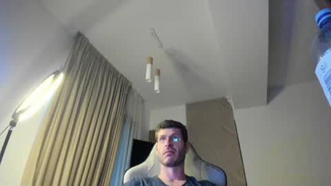 Snapshot of whisperoflust chatting on 06.04.26 Michael online show from 06.04.26