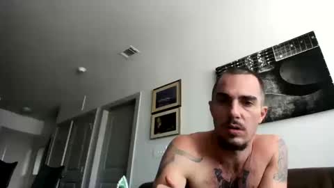 Snapshot of whitechocalate91 chatting on 10.20.25 just str8 stud nut 1000 online show from 10.20.25