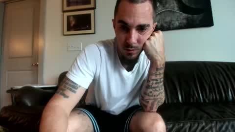Snapshot of whitechocalate91 chatting on 04.28.26 just str8 stud nut 1000 online show from 04.28.26