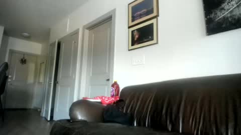 Snapshot of whitechocalate91 chatting on 07.31.26 just str8 stud nut 1000 online show from 07.31.26
