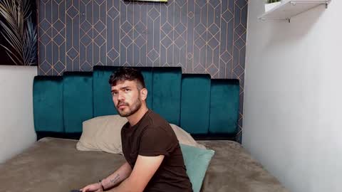 Dylan white online show from 02.11.25