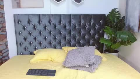 Dylan white online show from 02.15.25