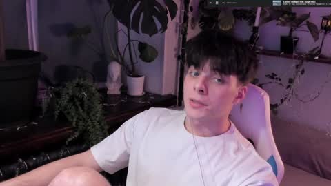 Gus online show from 12.04.24