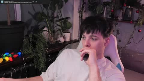 Gus online show from 12.25.24