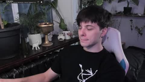 Gus online show from 02.04.25