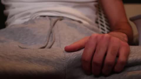 Snapshot of whiteeuropaboy chatting on 12.21.25 whiteeuropaboy online show from 12.21.25