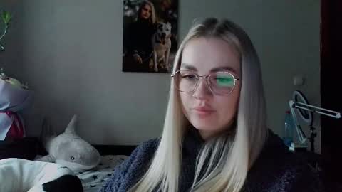 whitehex666 online show from 12.20.25