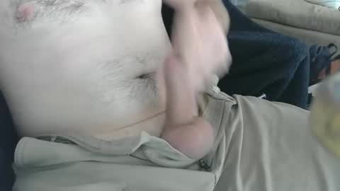 Snapshot of whitenikez chatting on 01.14.25 whitenikez online show from 01.14.25