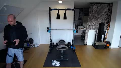 whiterabbit_86 online show from 12.04.25