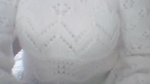 whitesweater online show from 12.04.24