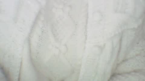 whitesweater online show from 12.05.24