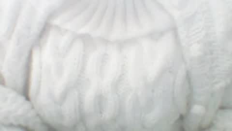 whitesweater online show from 02.10.25