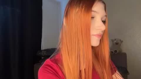 Snapshot of whitneyblaze chatting on 06.25.26 Alaska 3 online show from 06.25.26