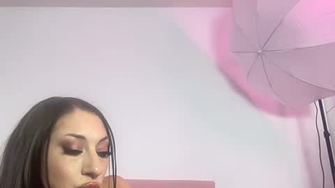 Snapshot of whitneyoc chatting on 07.02.26 iamwhitneyoc online show from 07.02.26