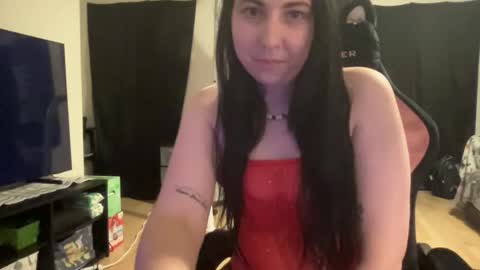 Snapshot of whitnkat chatting on 04.27.26 Wh1t Ky online show from 04.27.26