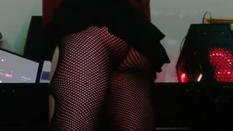 whoknowssss99 online show from 11.04.25