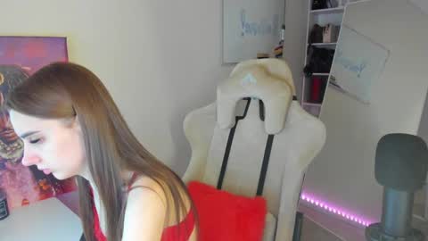 Abby  online show from 12.04.24