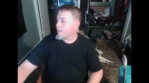 whydoidothis77 online show from 02.18.26