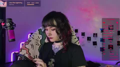 iggy iggz online show from 10.09.25