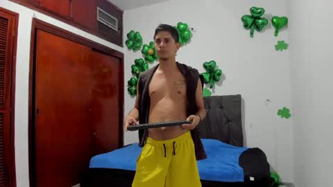 Snapshot of wickedboy_twink chatting on 05.09.26 JAISON online show from 05.09.26