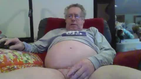 Snapshot of wickedhorny56 chatting on 04.22.26 wickedhorny56 online show from 04.22.26