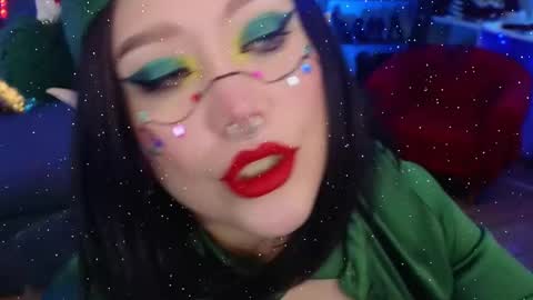 Snapshot of wickedxqueen chatting on 12.25.24 Laura online show from 12.25.24