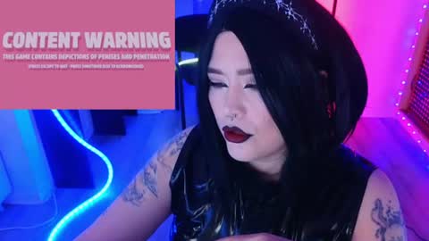 Snapshot of wickedxqueen chatting on 07.01.26 Laura online show from 07.01.26