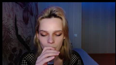 Victoria online show from 09.23.25