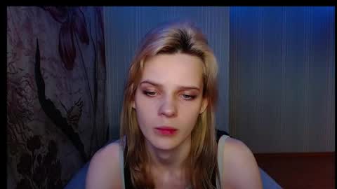 Victoria online show from 09.25.25