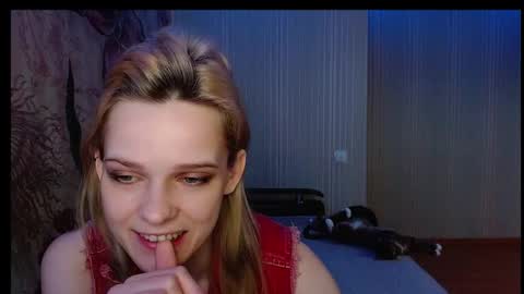 Victoria online show from 09.26.25