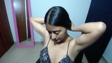 Snapshot of wifhot chatting on 01.19.25 Ilauren online show from 01.19.25