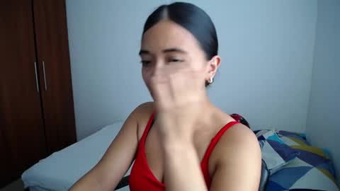 Snapshot of wifhot chatting on 03.30.26 Ilauren online show from 03.30.26