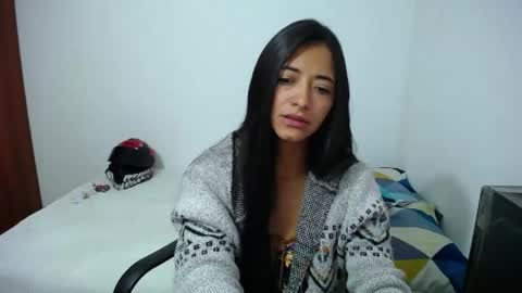 Snapshot of wifhot chatting on 04.15.26 Ilauren online show from 04.15.26