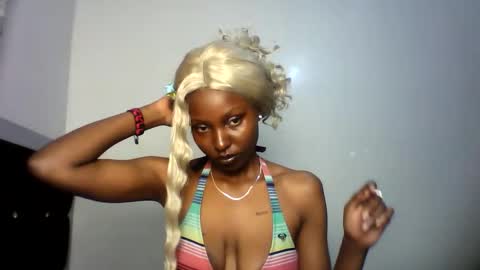 Snapshot of wiggly_ashley chatting on 01.15.26 wiggly ashly online show from 01.15.26