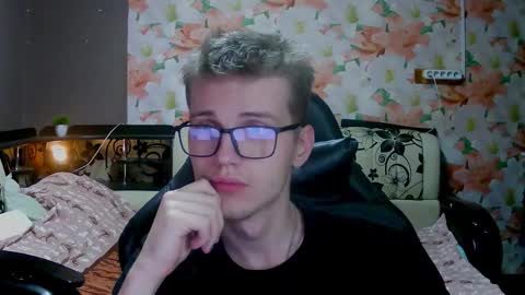 Snapshot of wiiinkyyy chatting on 10.27.25 wiiinkyyy online show from 10.27.25