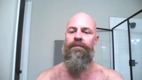 wil1565 online show from 12.18.25