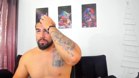 Snapshot of wild_couplesex1 chatting on 03.06.25 Devon and Chloe online show from 03.06.25