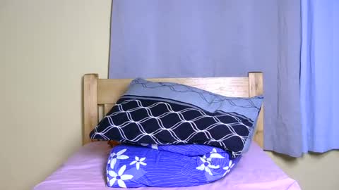 Snapshot of wild_ebony2 chatting on 07.09.26 cutie online show from 07.09.26