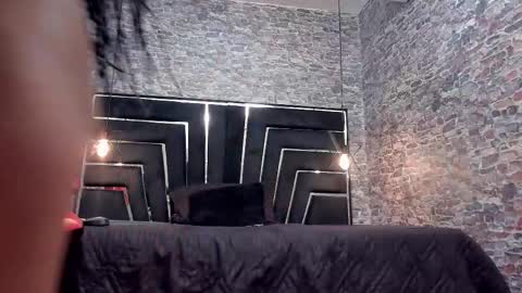 wild_firee_ online show from 03.23.26