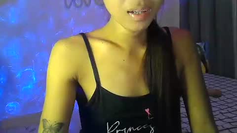 Snapshot of wild_flowerx21 chatting on 12.15.24 Analyn online show from 12.15.24