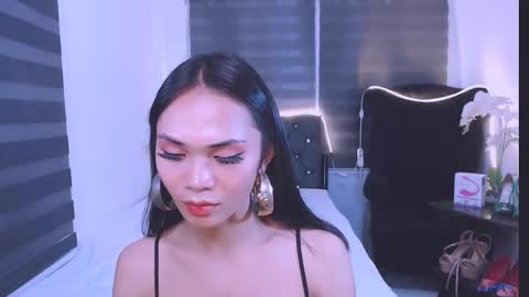 wild lily30 online show from 02.05.25