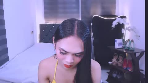 wild lily30 online show from 02.12.25