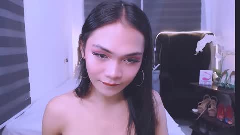 wild lily30 online show from 02.23.25